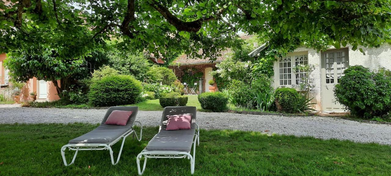Domaine De La Creuse Bed & Breakfast Moussey  Екстериор снимка